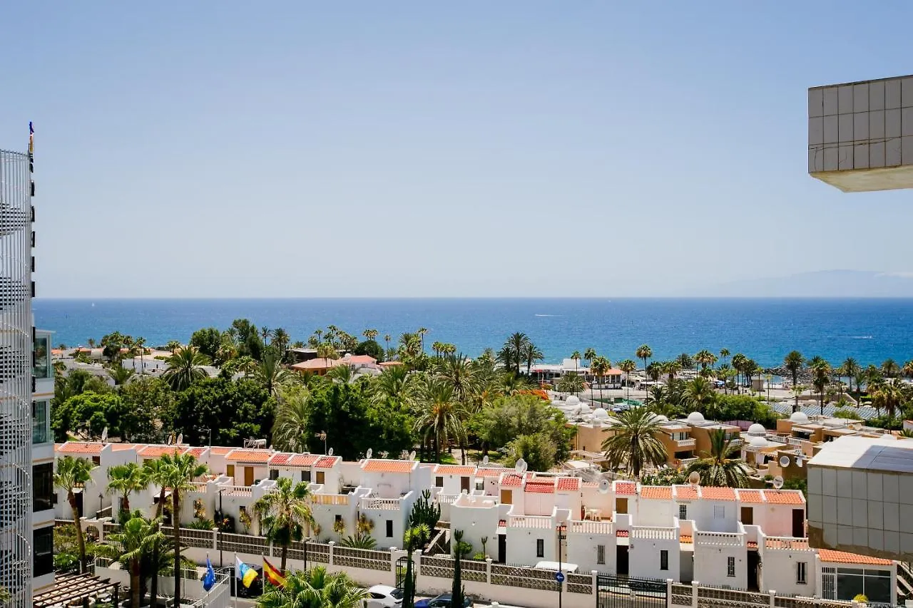 Stylish & Modern 2 Bedroom Apartment In Olympia Playa Las Americas Playa de las Americas