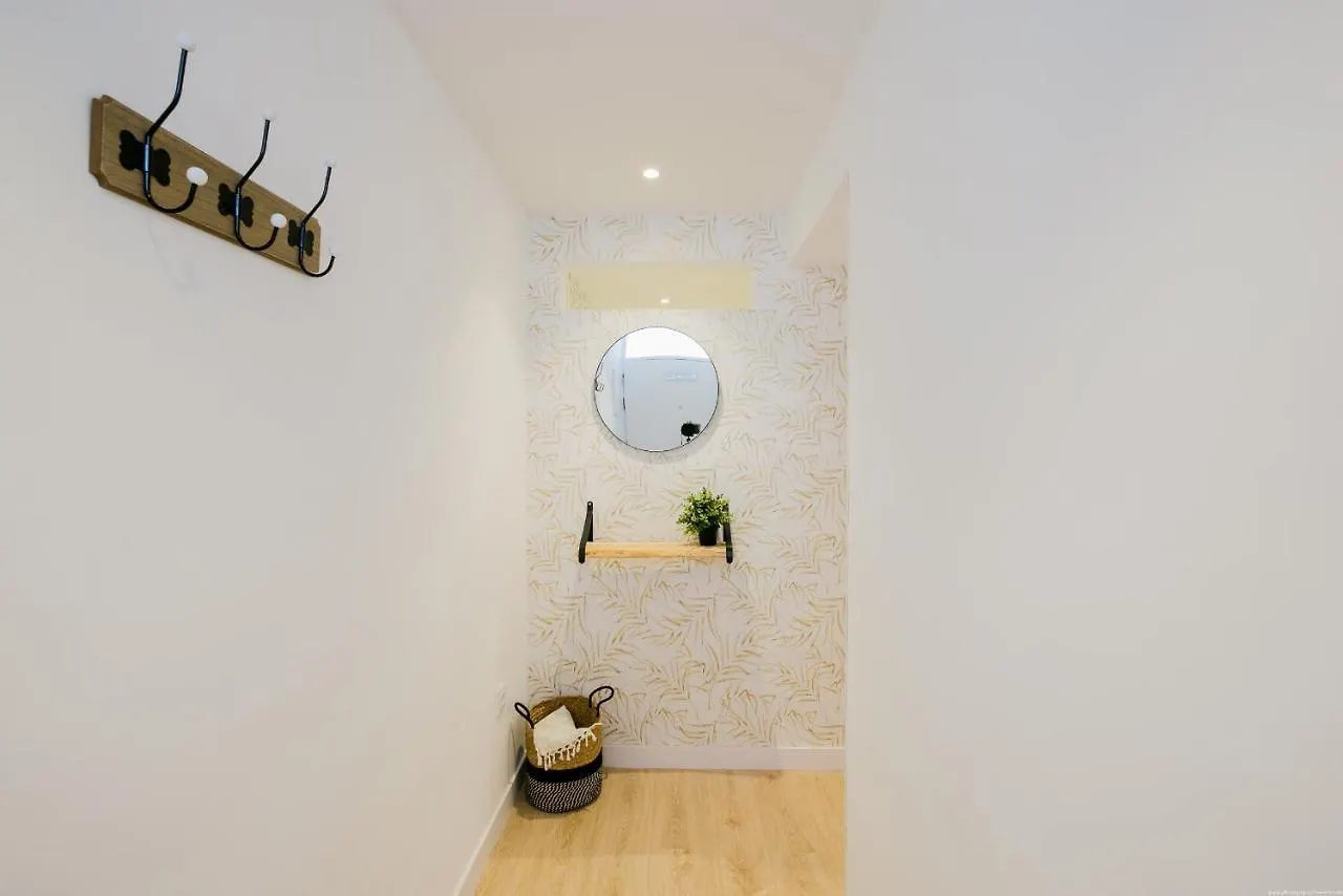 Stylish & Modern 2 Bedroom Apartment In Olympia Playa Las Americas Playa de las Americas