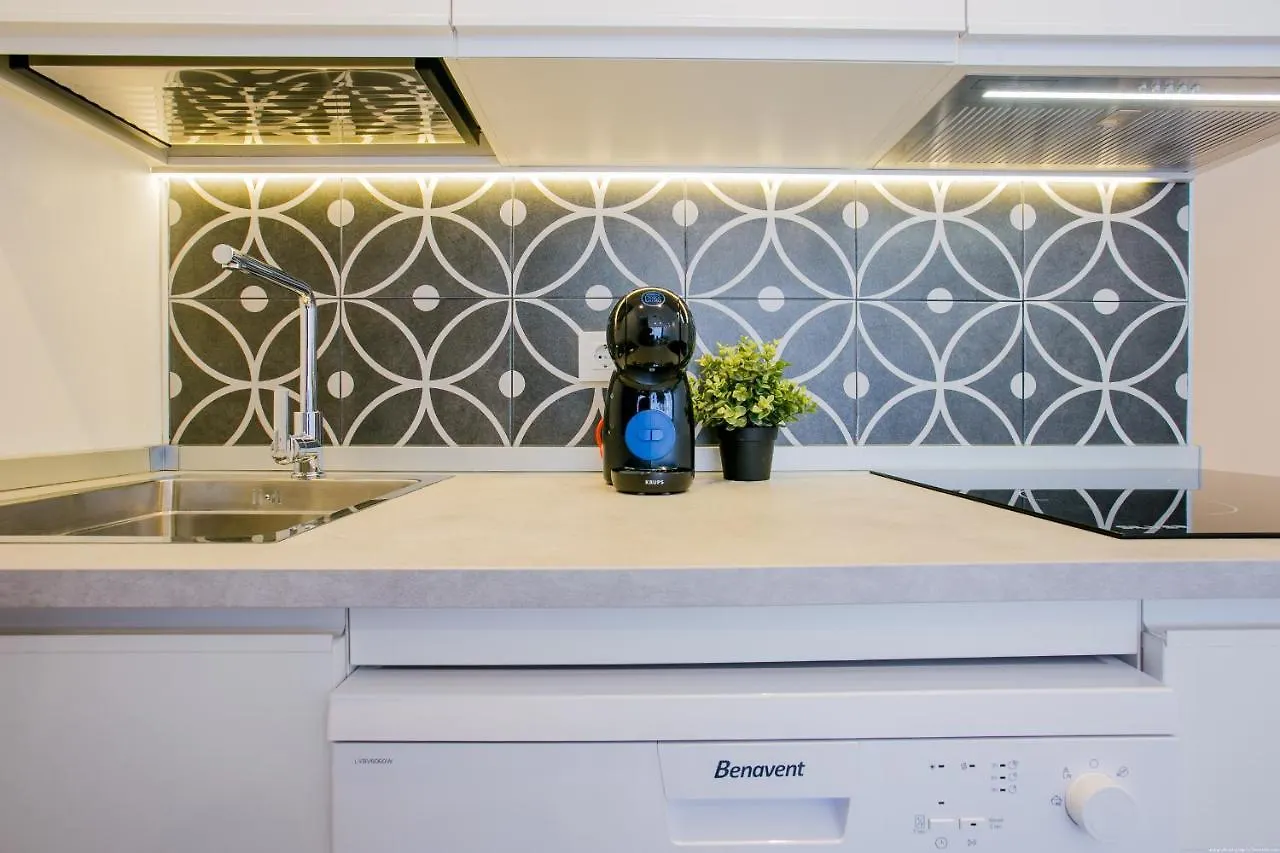 Stylish & Modern 2 Bedroom Apartment In Olympia Playa Las Americas Playa de las Americas  Playa de las Americas (Tenerife)