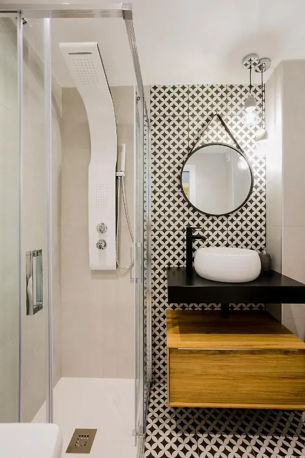 Stylish & Modern 2 Bedroom Apartment In Olympia Playa Las Americas Playa de las Americas   Playa de las Americas (Tenerife)